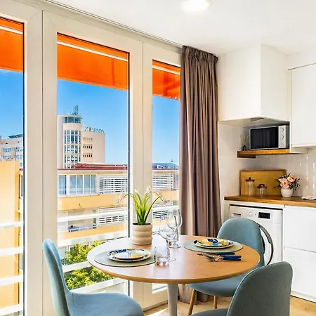 Apartment Cubo's Sea View 100m From The Torremolinos